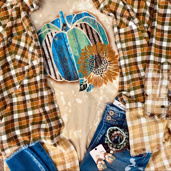 SMALL Bleached Plaid Flannel / Shacket - Picture 6 of 13